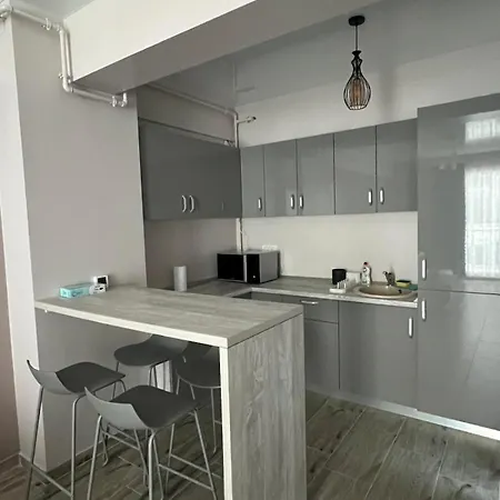 Apartment Mady Nord 1 *